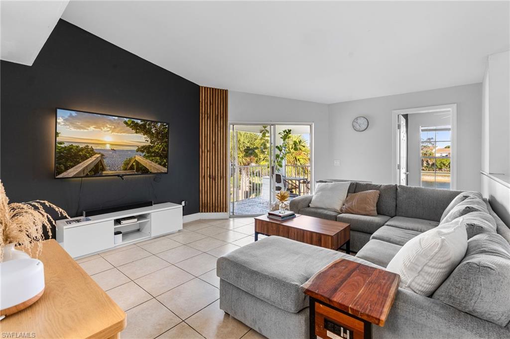 161 Santa Clara DR 10