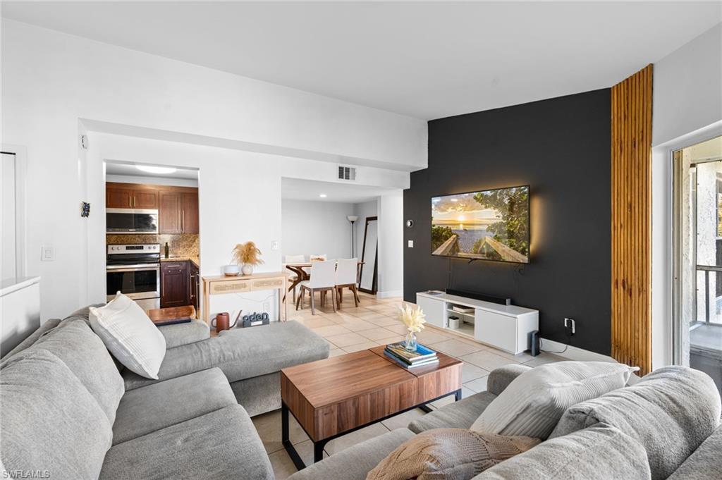 161 Santa Clara DR 10