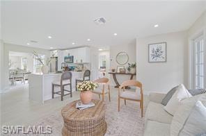 26 Maple AVE N