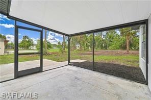 26 Maple AVE N photo 10