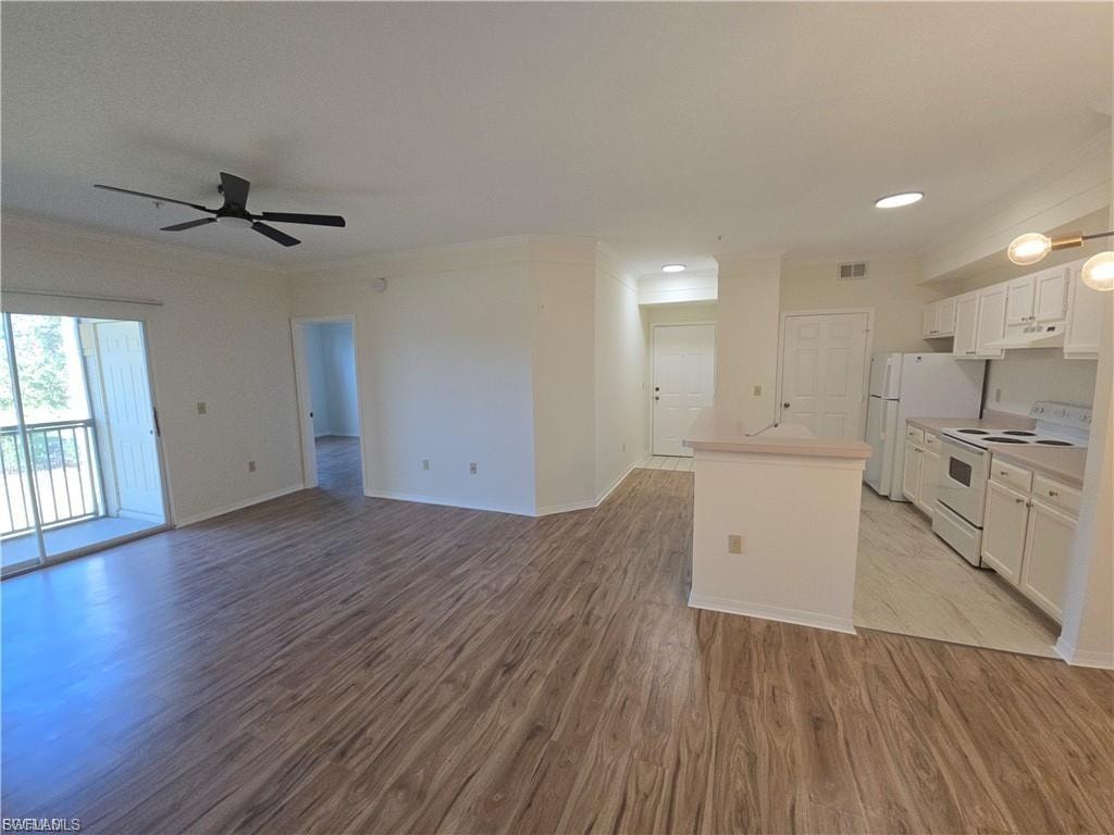 11500 Villa Grand 316