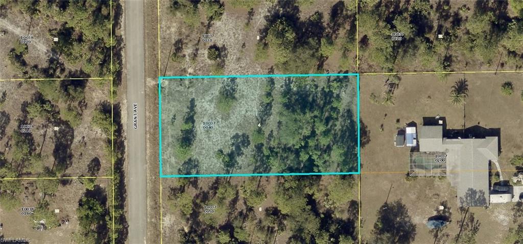 Aerial Plat Map. Indicating the property boundaries and surrounding parcels