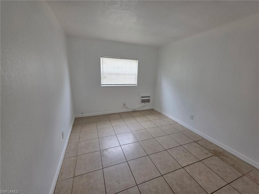 2452 Stella ST 106