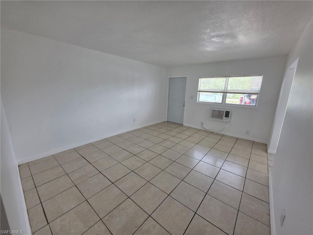 2452 Stella ST 106