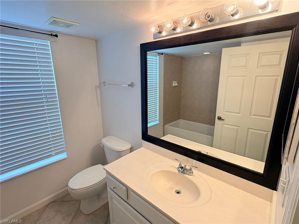 4127 Residence DR 415 photo 14
