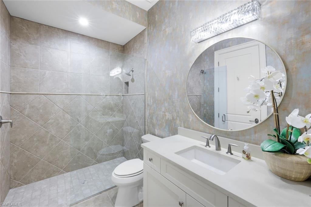 3rd full bathroom ensuite to 3rd bedroom
