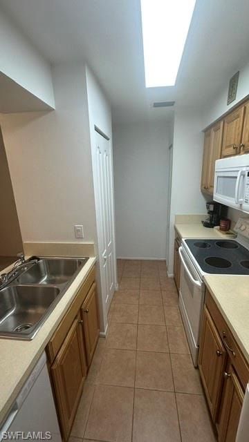 13126 Feather Sound DR 316 photo 17