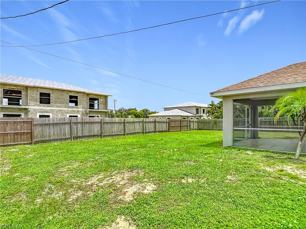 3511 SW 8th PL photo 28