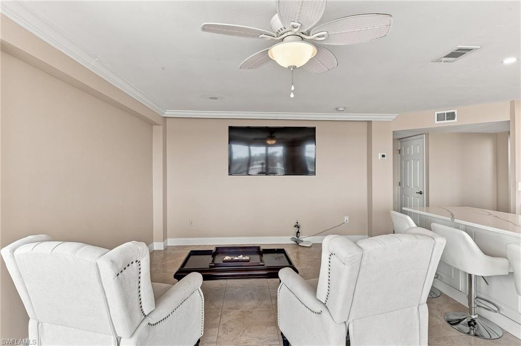 4807 Sunset CT 501 photo 7
