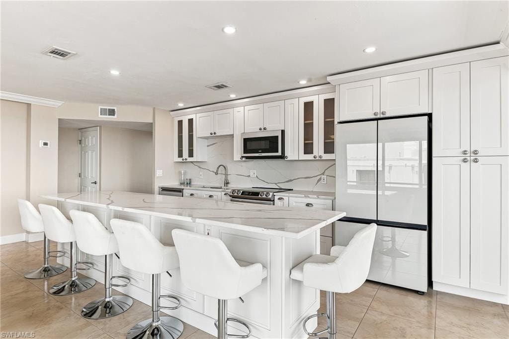 4807 Sunset CT 501 photo 8