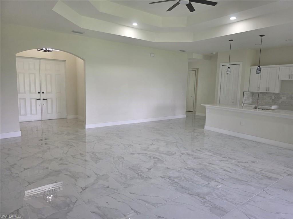 3852 Hopevale ST photo 7