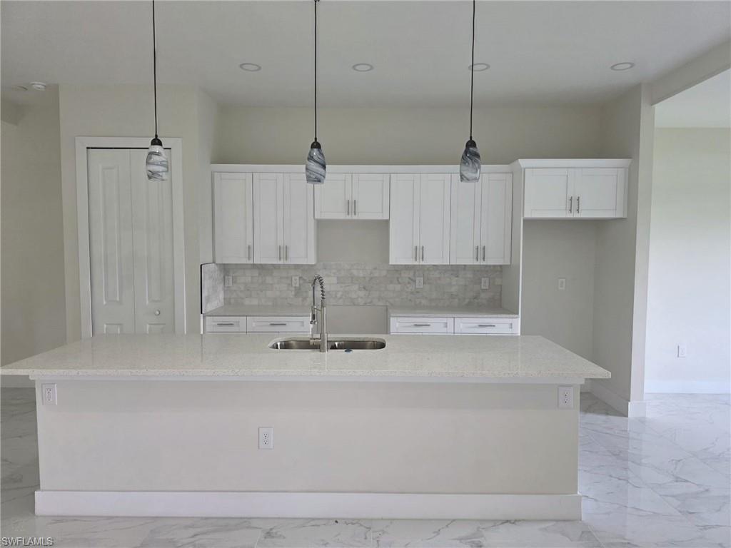 3852 Hopevale ST photo 9