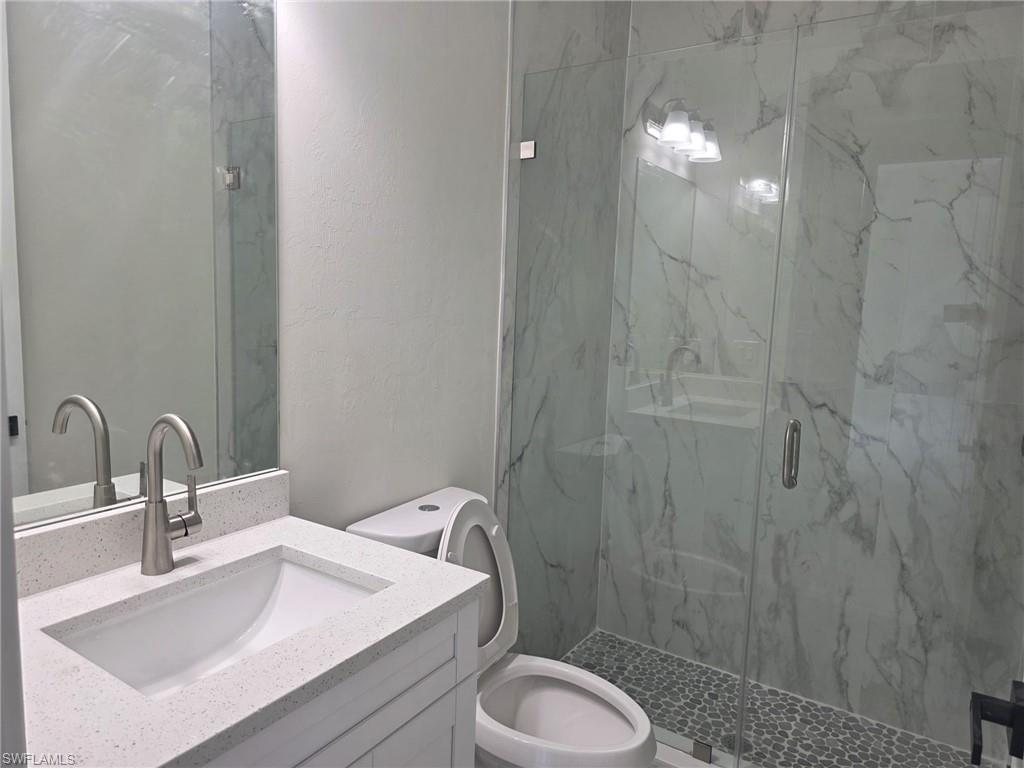 3852 Hopevale ST photo 18