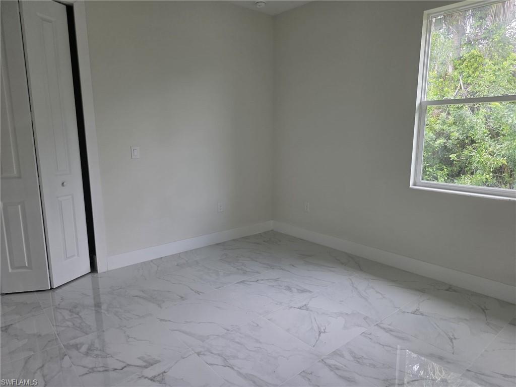 3852 Hopevale ST photo 15