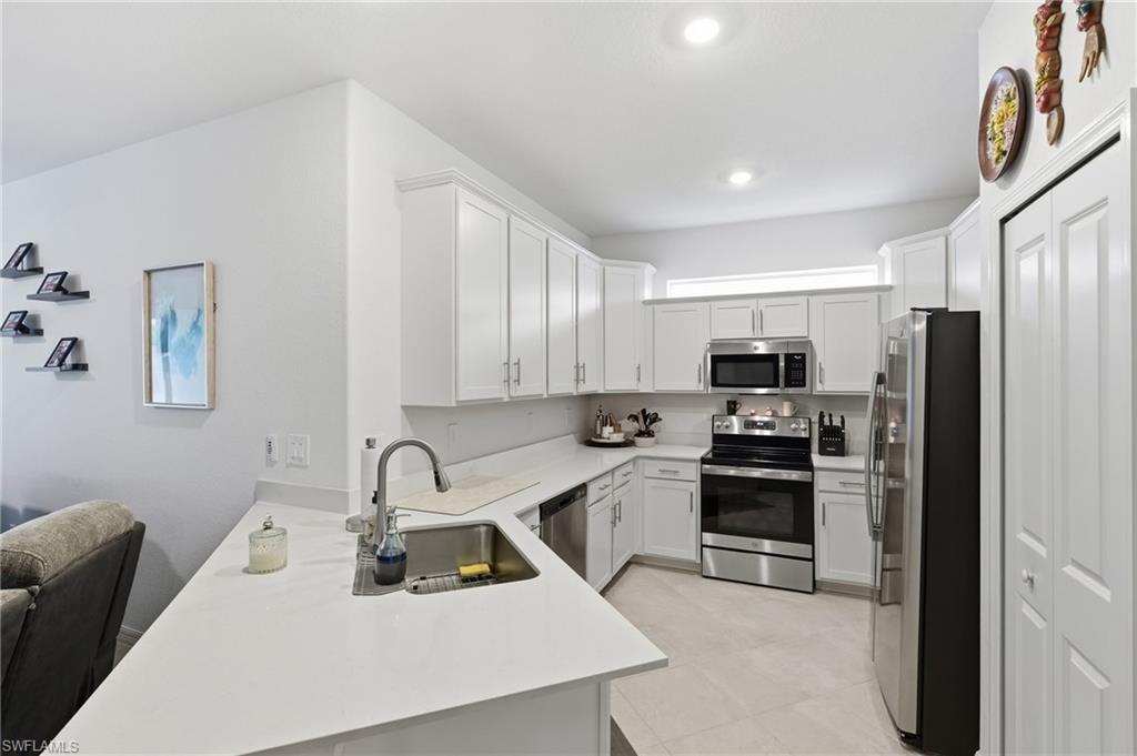 2228 Dragonfruit WAY photo 8