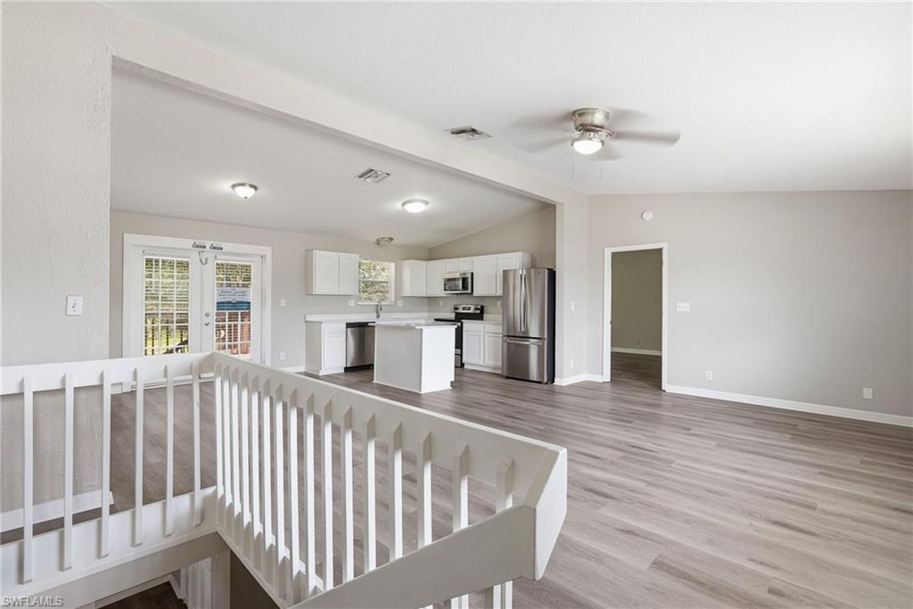 2216 Leda AVE S photo 7