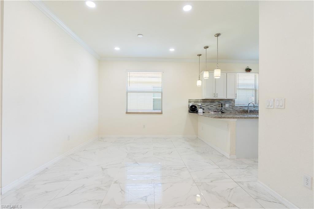 3669 Crimson LN photo 6