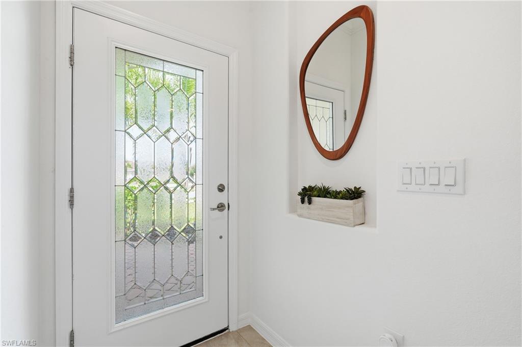 1689 Alameda DR