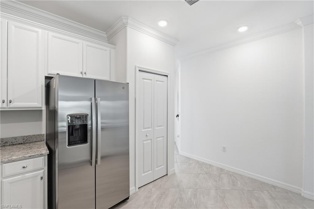 1689 Alameda DR photo 18