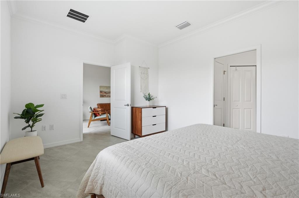 1689 Alameda DR photo 21