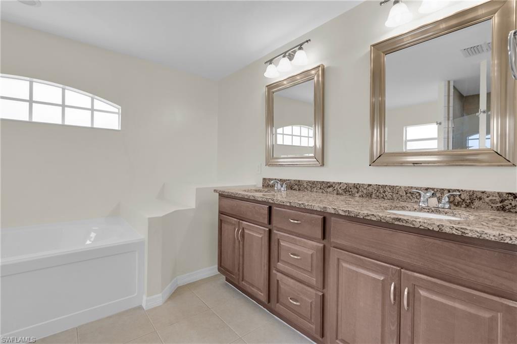 1237 Bermar ST photo 13