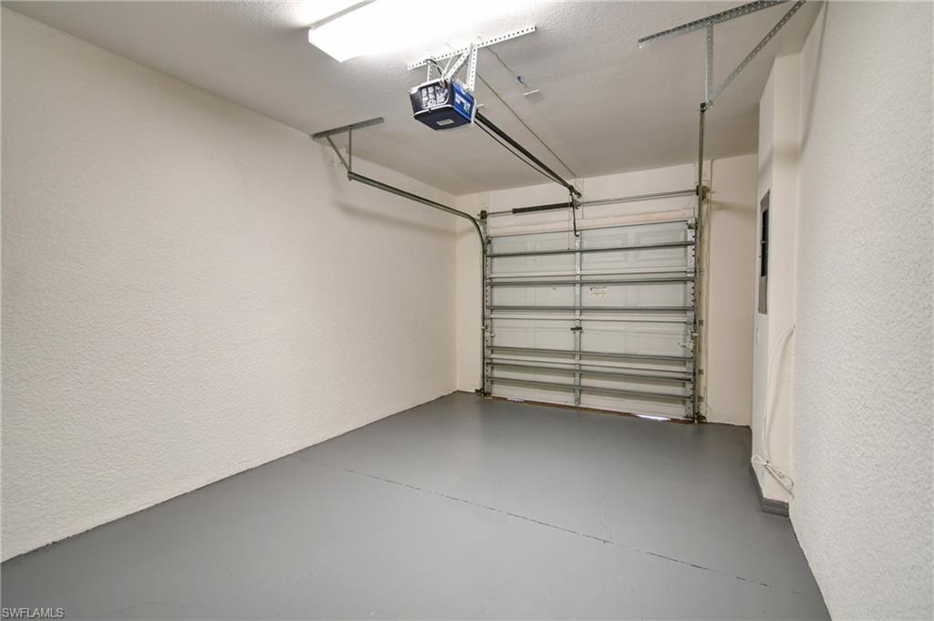 8585 Athena CT photo 25