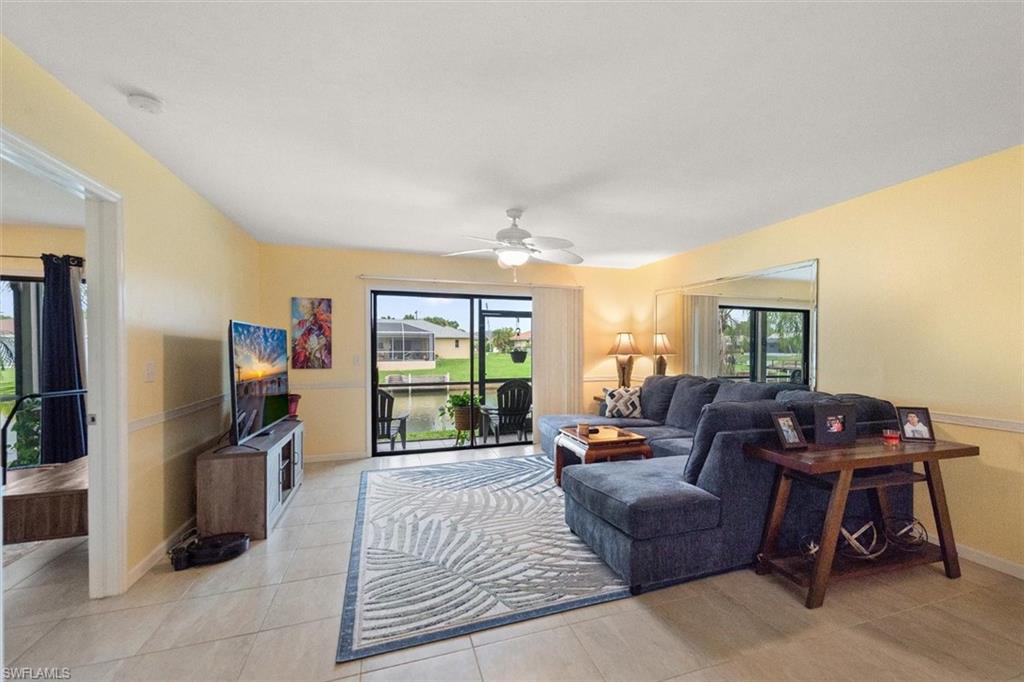 816 SW 48th TER 102 photo 7