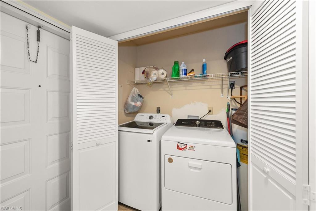 816 SW 48th TER 102 photo 20