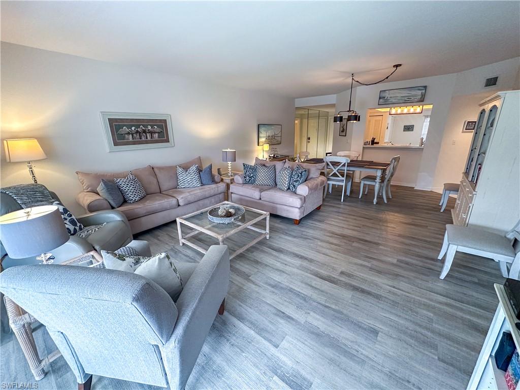 4240 Lake Forest DR 413 photo 10