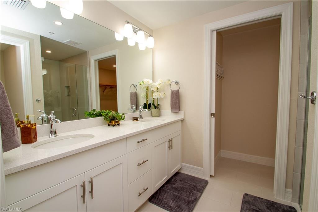 262 Indies Dr 101 photo 13