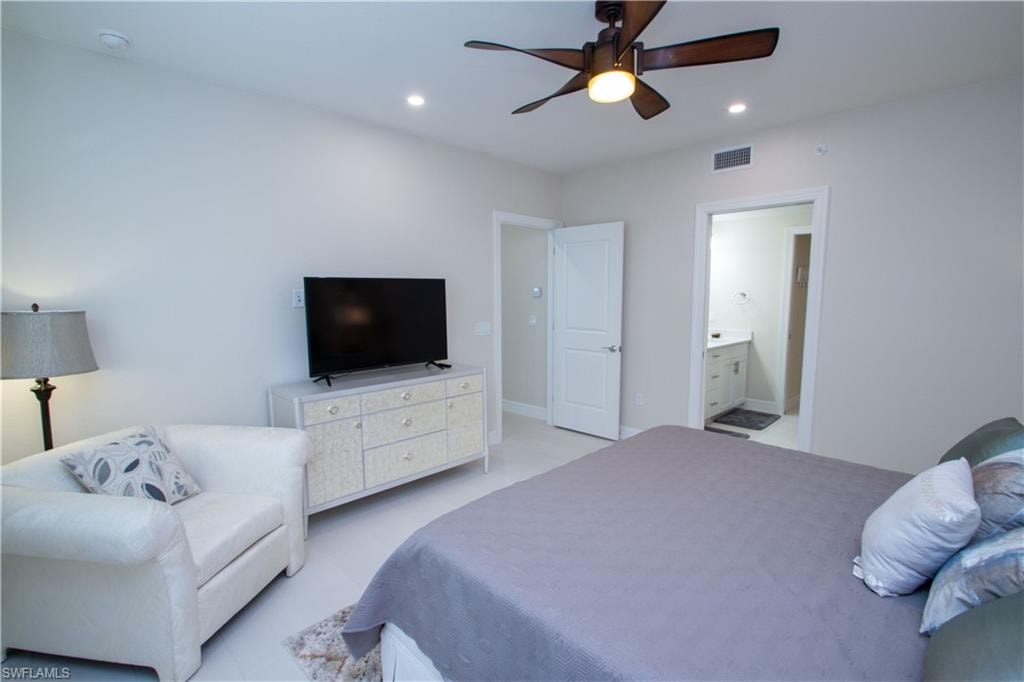 262 Indies Dr 101 photo 9