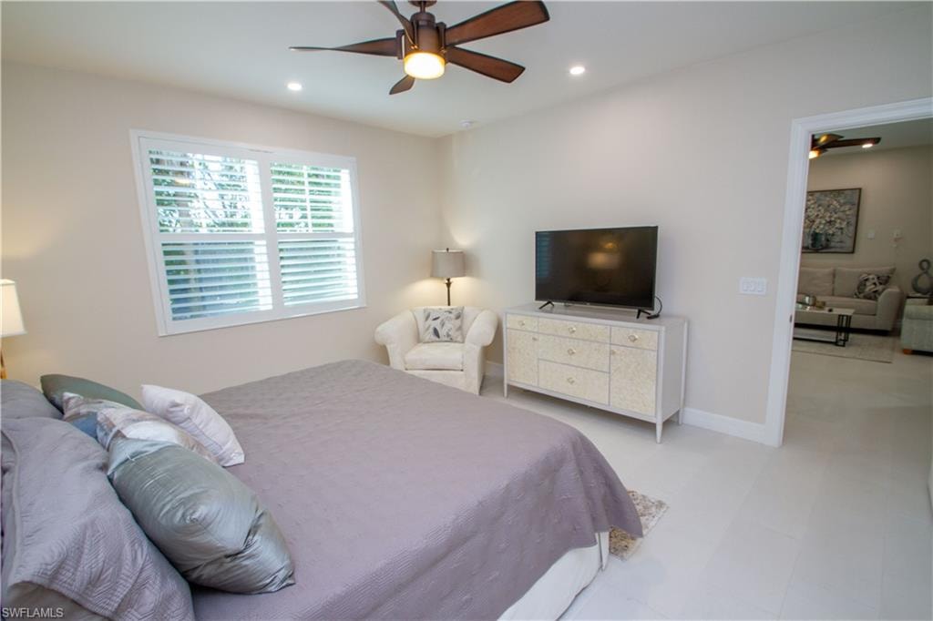 262 Indies Dr 101 photo 10