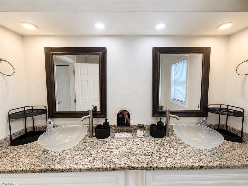Guest Bathroom #2 (In-law Suite)