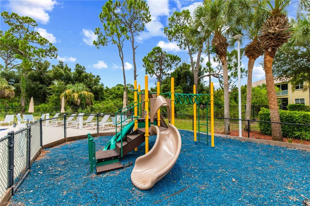 14635 Calusa Palms DR photo 32