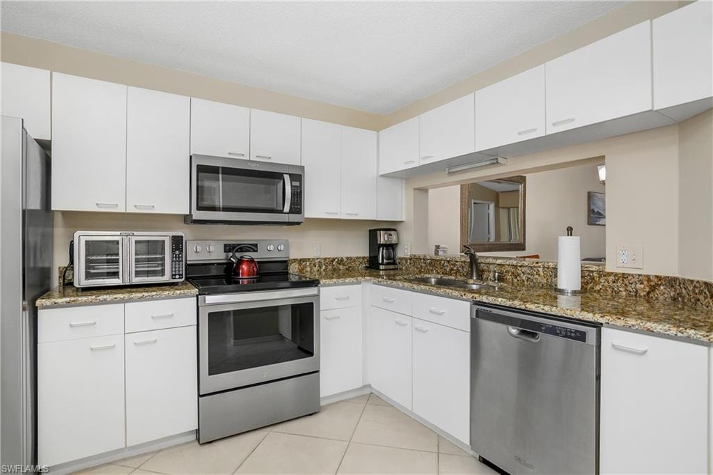 7754 Emerald CIR T202 photo 21