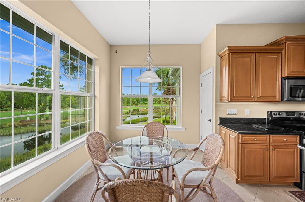 Breakfast Room w/Pantry