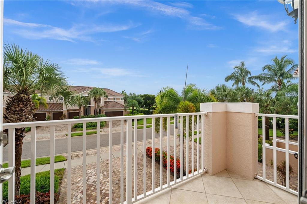 Balcony off Front Bedroom w/Ensuite