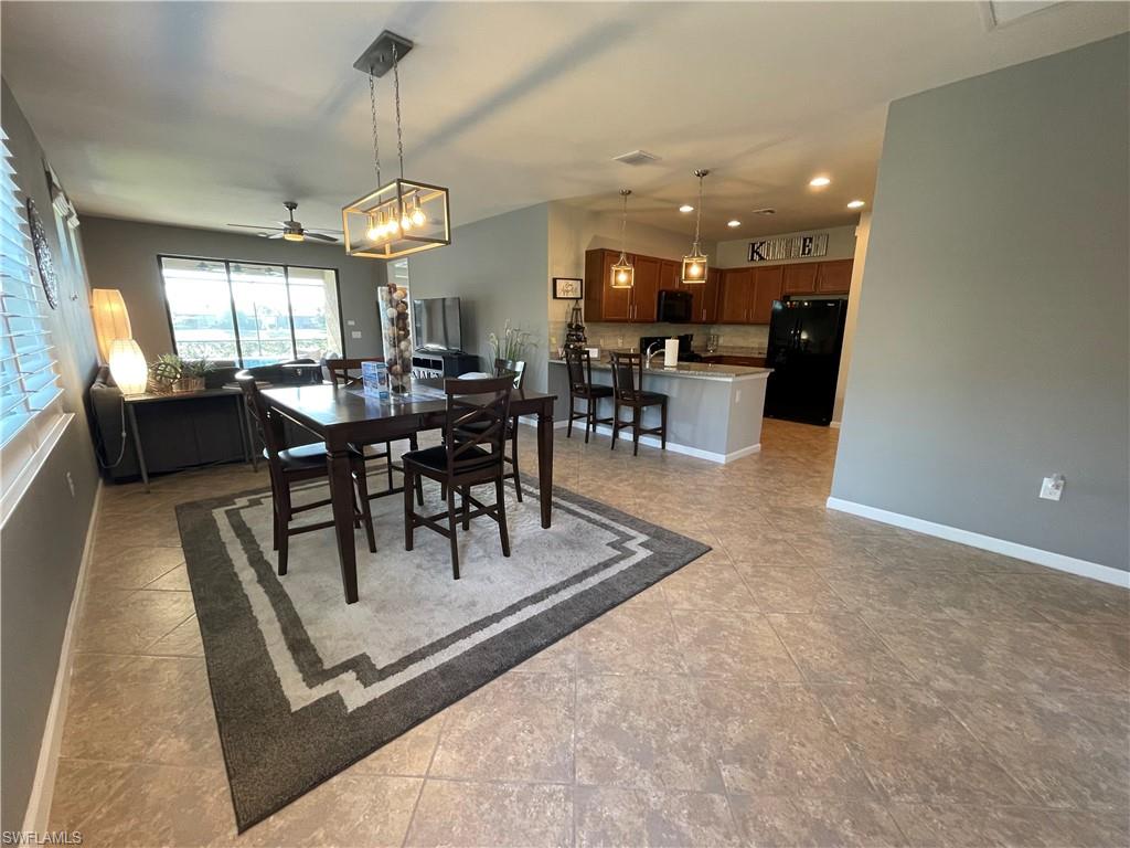 7631 Jacaranda LN photo 13