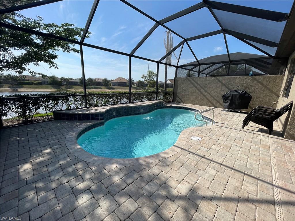 7631 Jacaranda LN