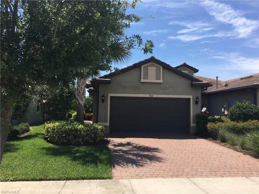 7631 Jacaranda LN photo 11