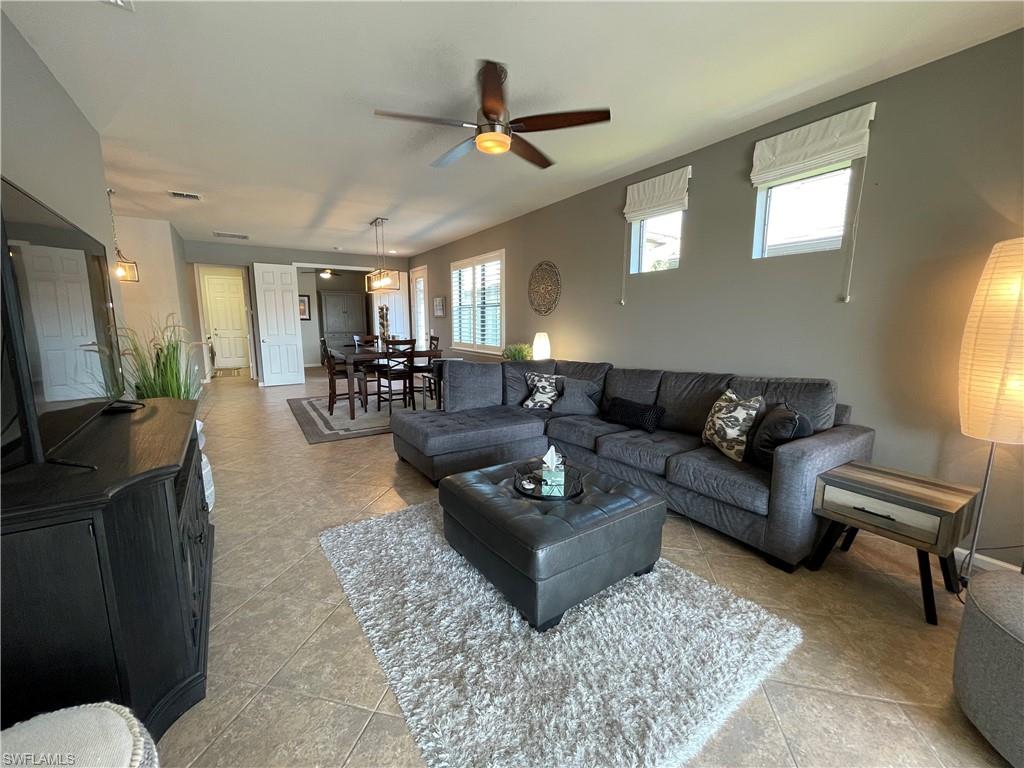 7631 Jacaranda LN photo 21
