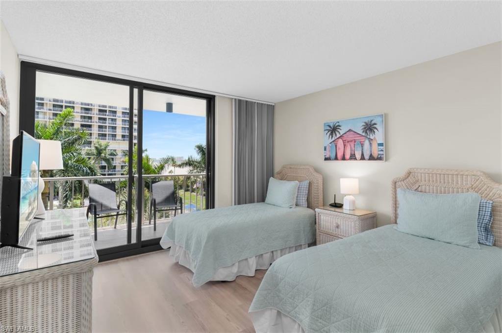 440 Seaview CT 409 photo 9