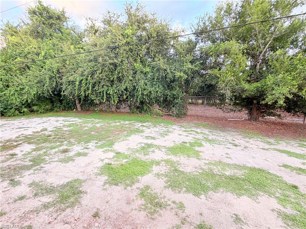 8204 Matanzas RD photo 16