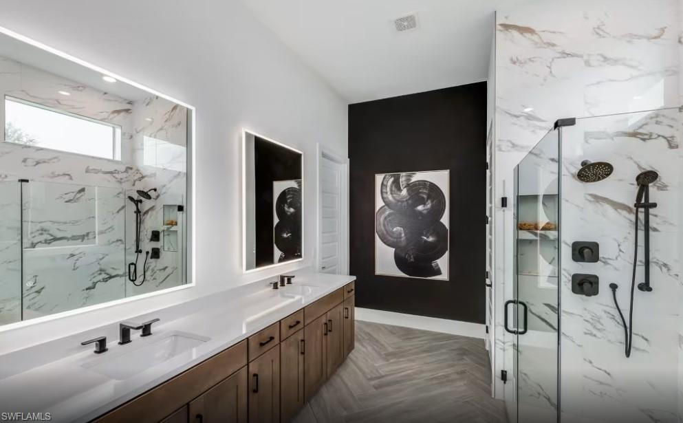Photos are of furnished model. Homes may vary.