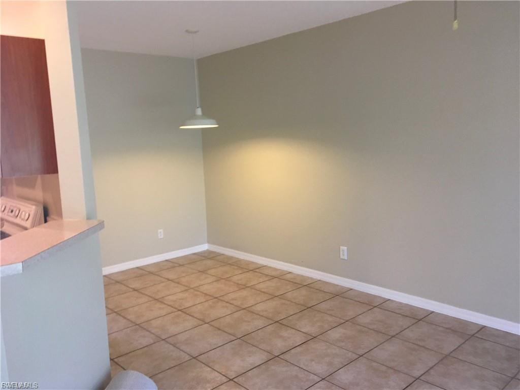 8639 Athena CT
