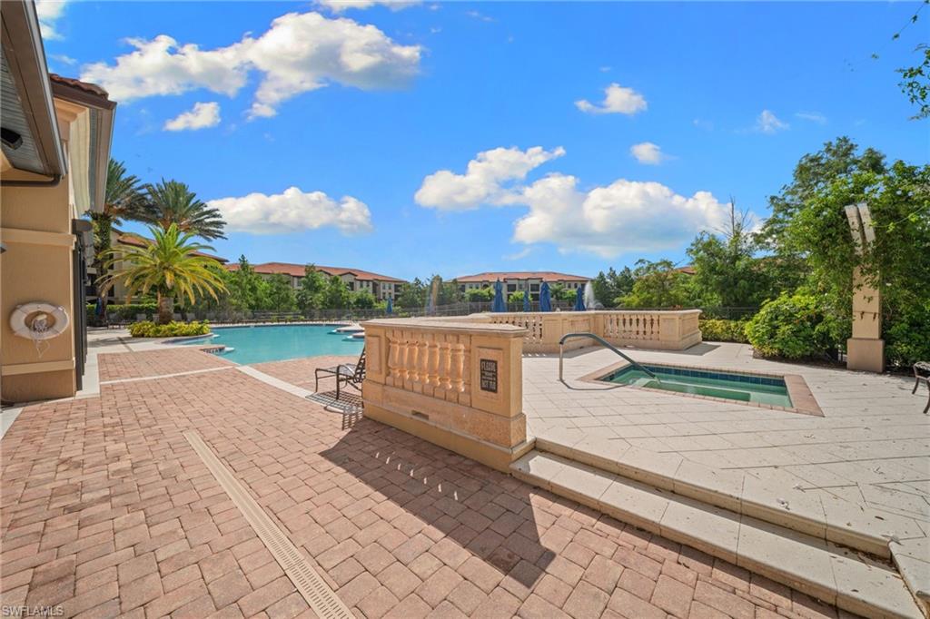 Community Pool and Hot Tub