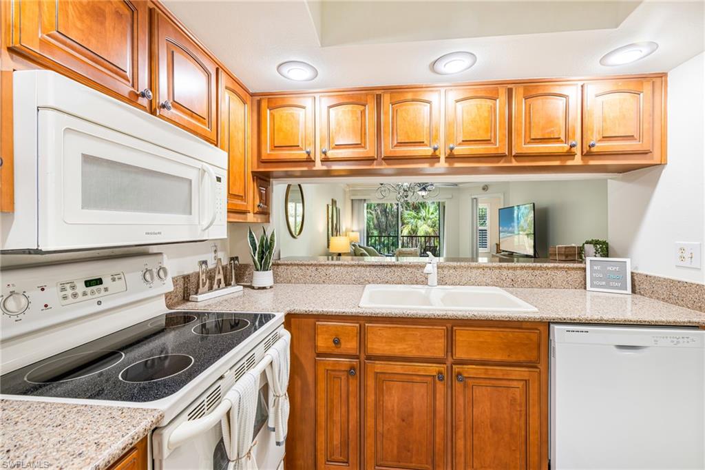 15126 Parkside DR 104 photo 7