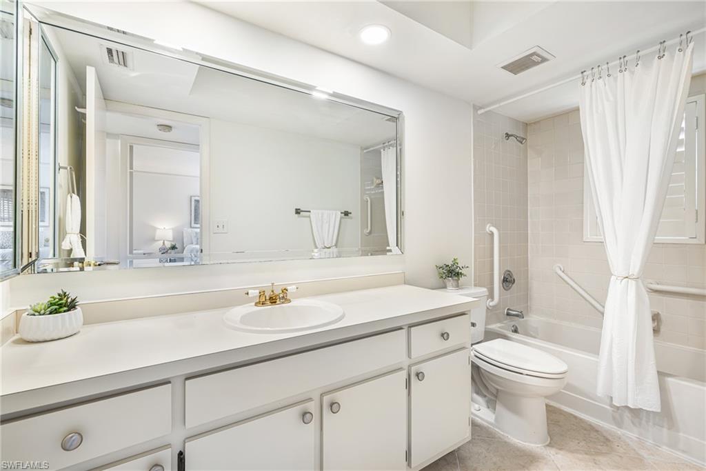 15126 Parkside DR 104 photo 14