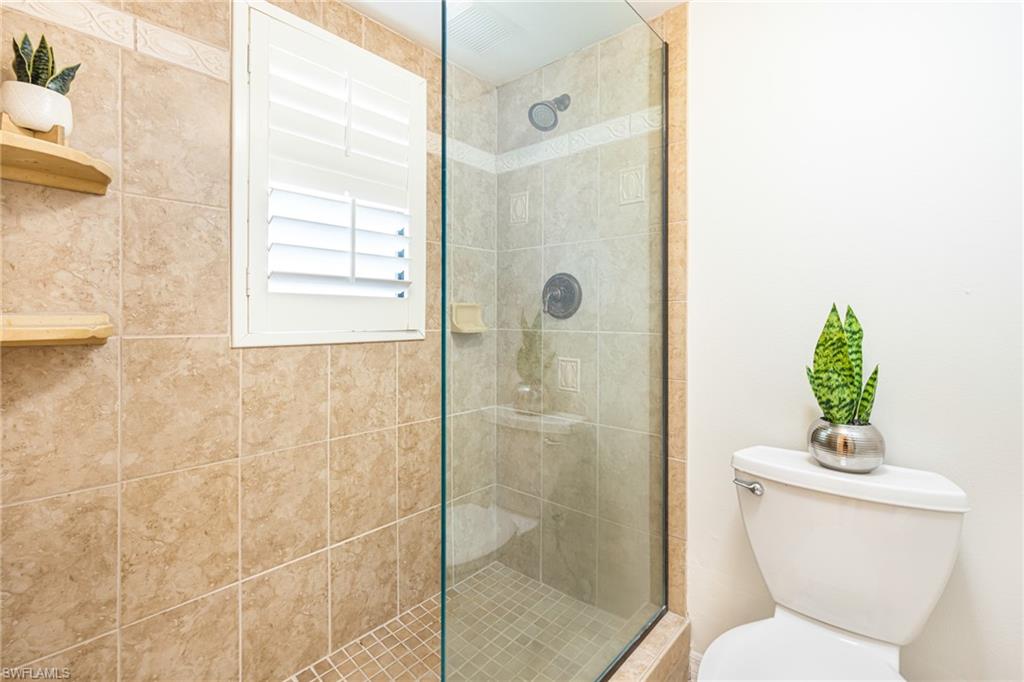15126 Parkside DR 104 photo 11