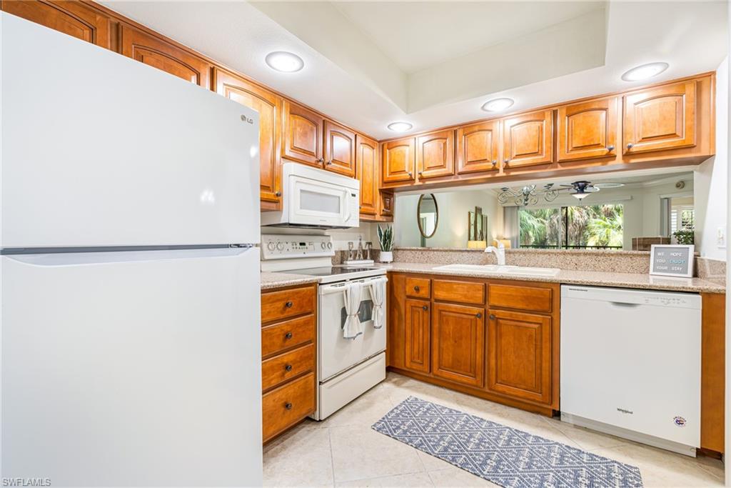 15126 Parkside DR 104 photo 8